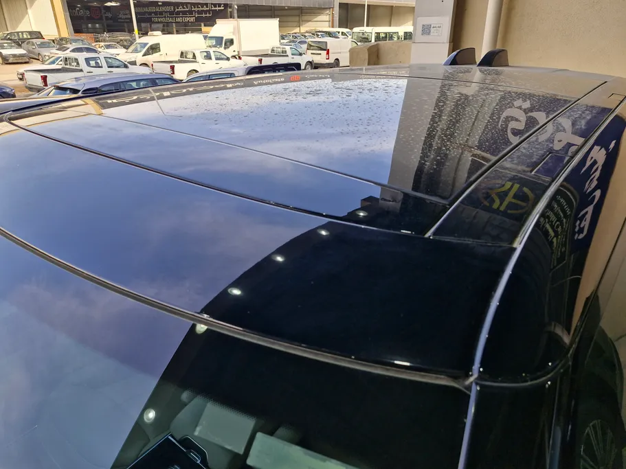 لاند روفر رنج روفر Autobiography  2024 