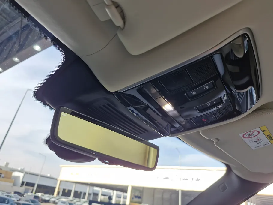 لاند روفر رنج روفر Autobiography  2024 