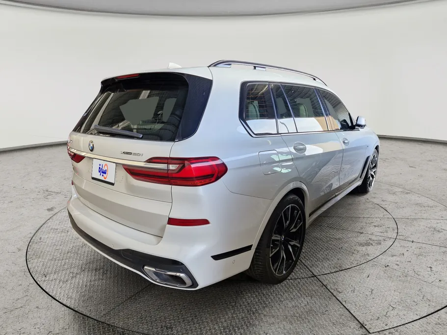 2019 BMW X Series 7 xDrive 50i 