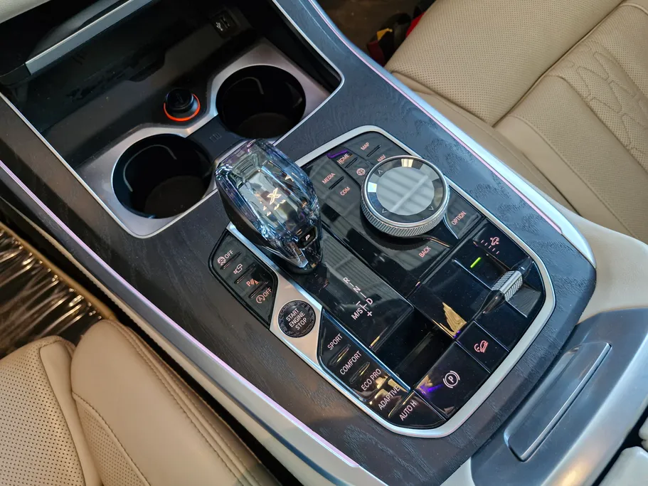 2019 BMW X Series 7 xDrive 50i 