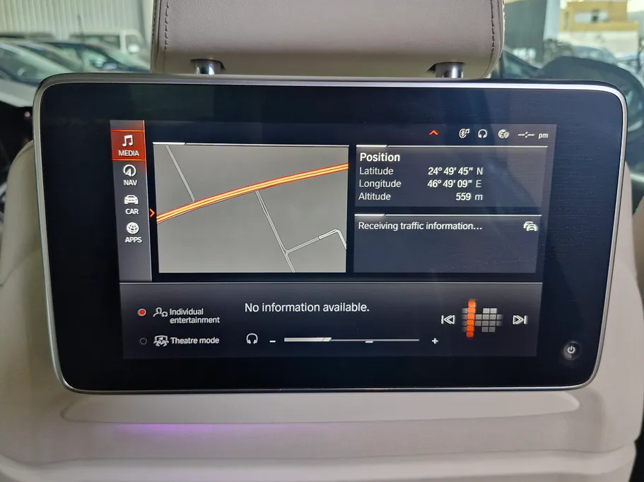 2019 BMW X Series 7 xDrive 50i 