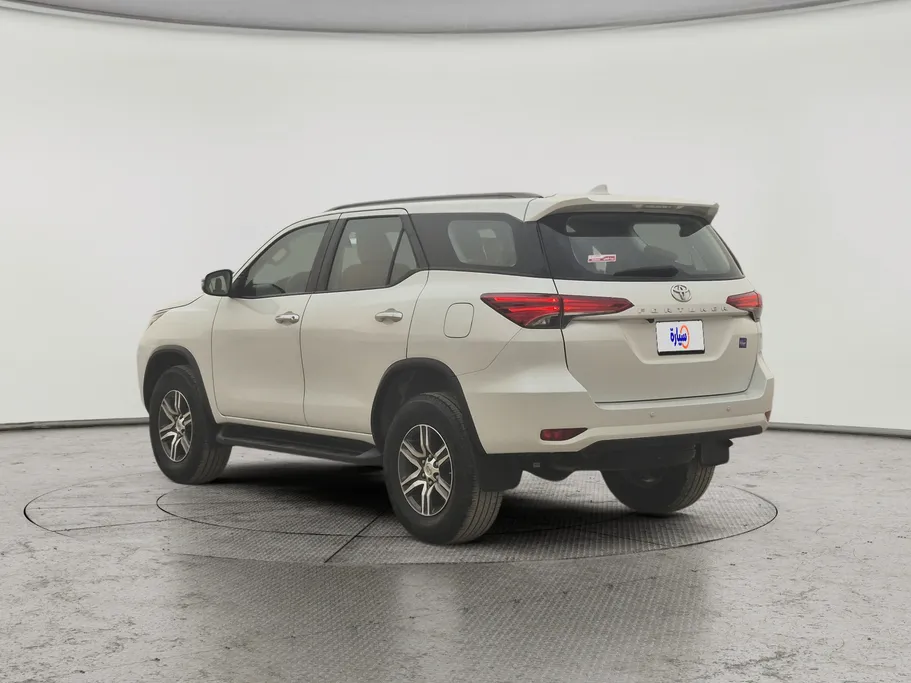 2023 Toyota Fortuner GX 