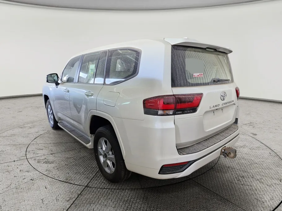 2025 Toyota Land Cruiser GXR 