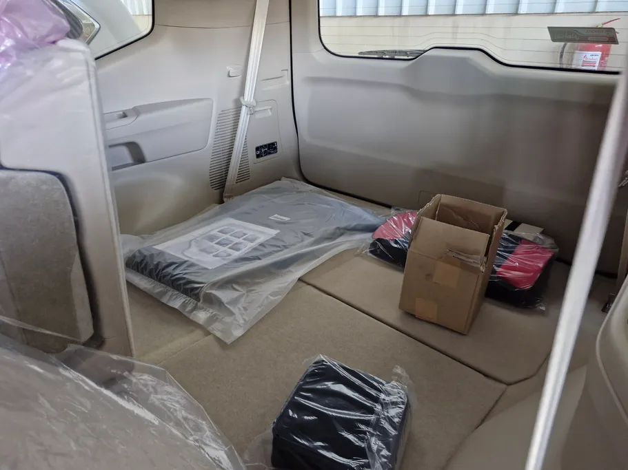 تويوتا لاندكروزر GXR1 2025 