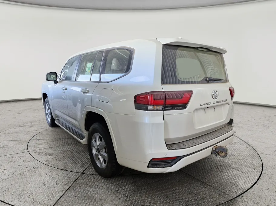 2025 Toyota Land Cruiser GXR 