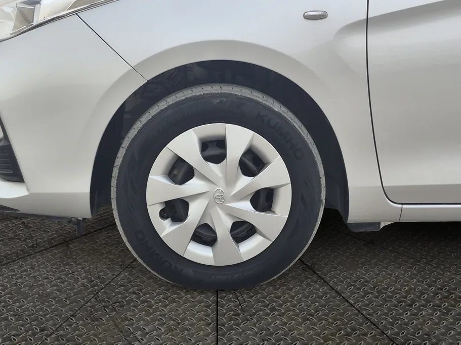 تويوتا يارس Y 2022 