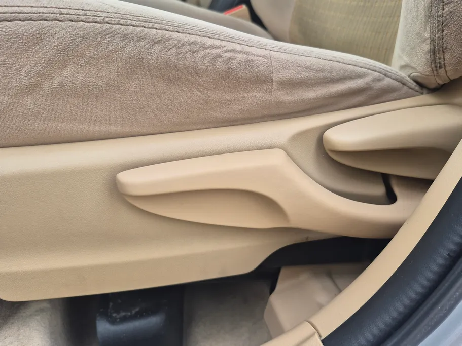 تويوتا يارس Y 2022 