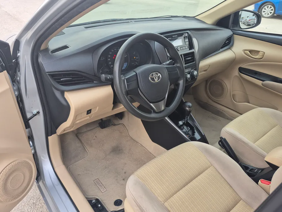 تويوتا يارس Y 2022 