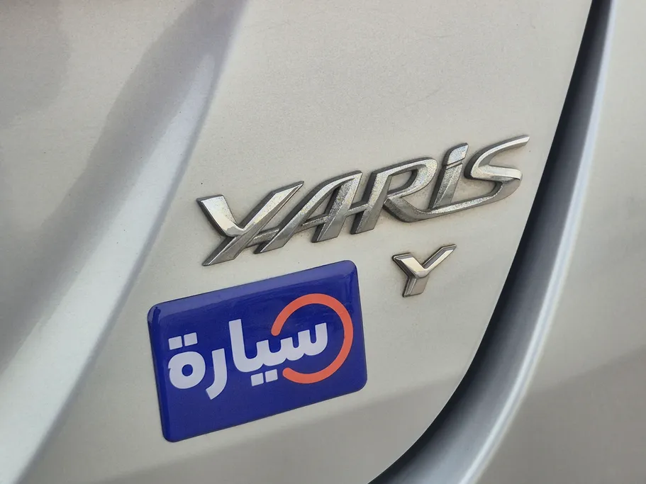 تويوتا يارس Y 2022 