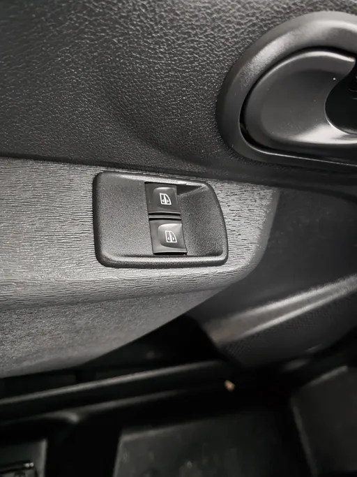 2021 Renault Docker Van بضاعة 