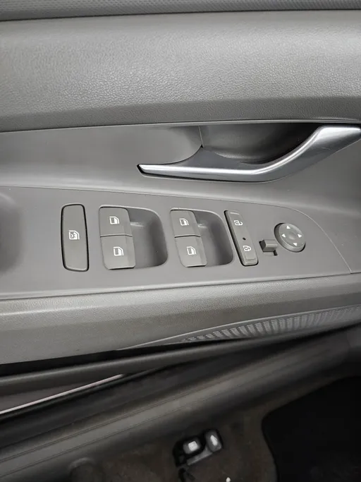 2023 Hyundai Elantra Fleet 