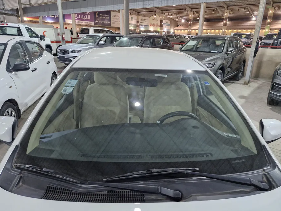 تويوتا يارس Y 2019 