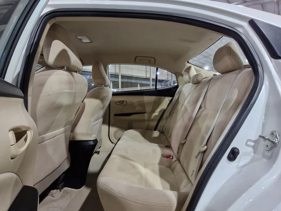 تويوتا يارس Y 2019 