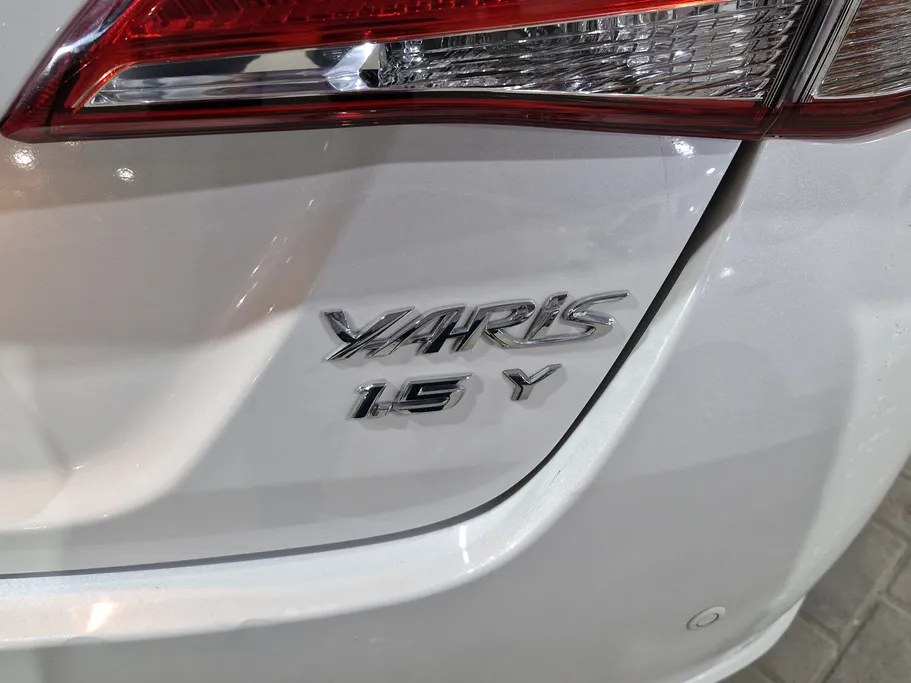 تويوتا يارس Y 2019 