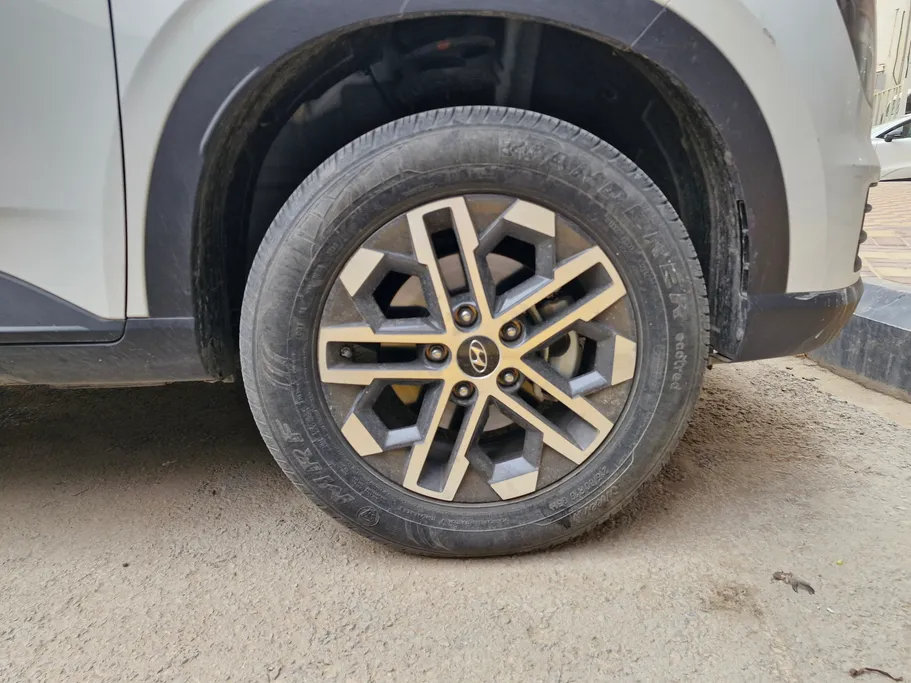 2024 Hyundai Venue Smart 