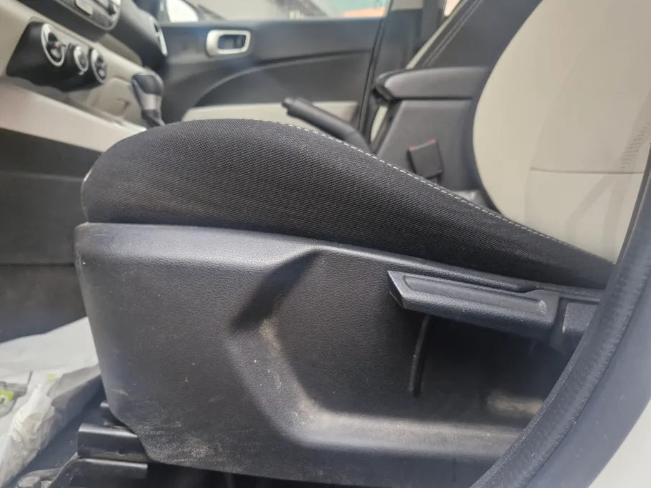 2024 Hyundai Venue Smart 