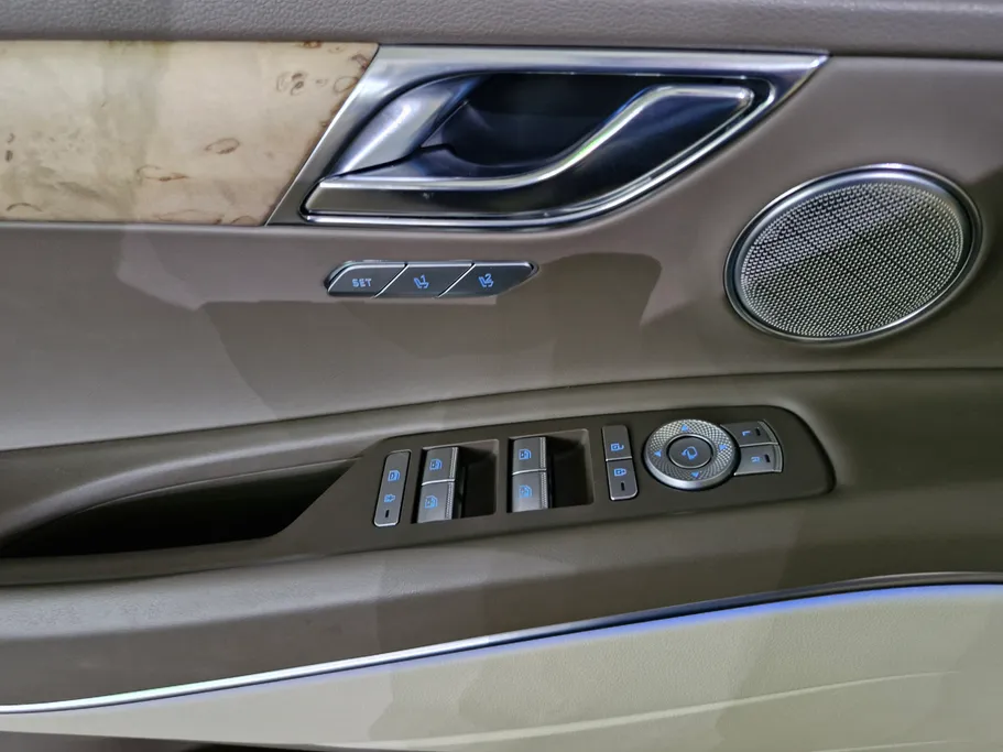 جينيسيس GV80 Premium 2023 