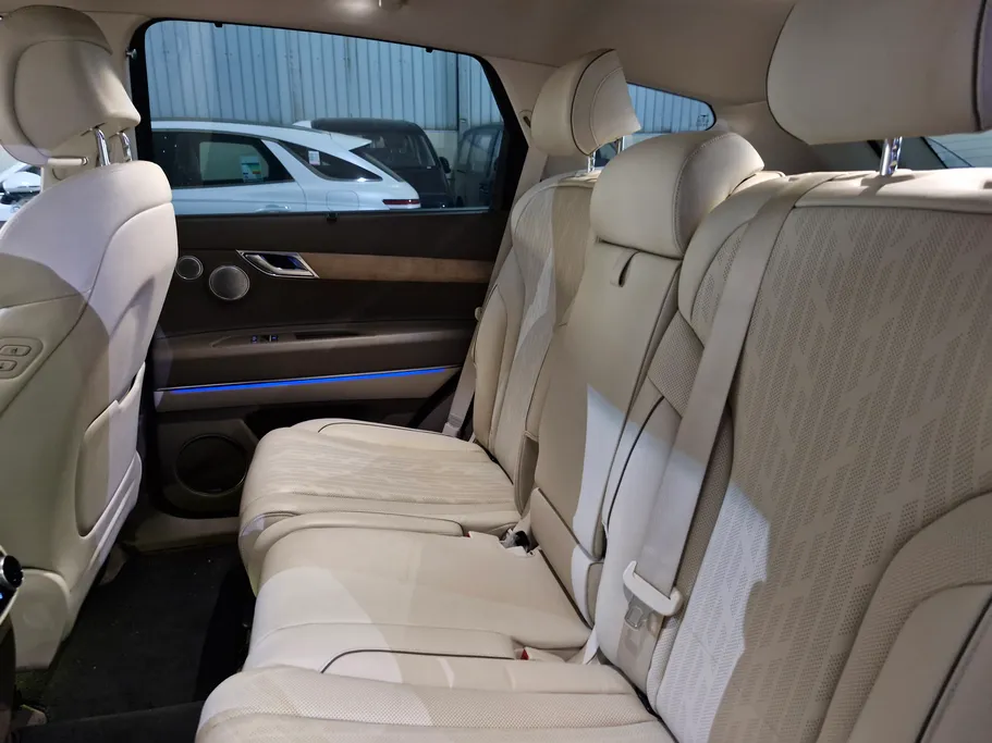 جينيسيس GV80 Premium 2023 