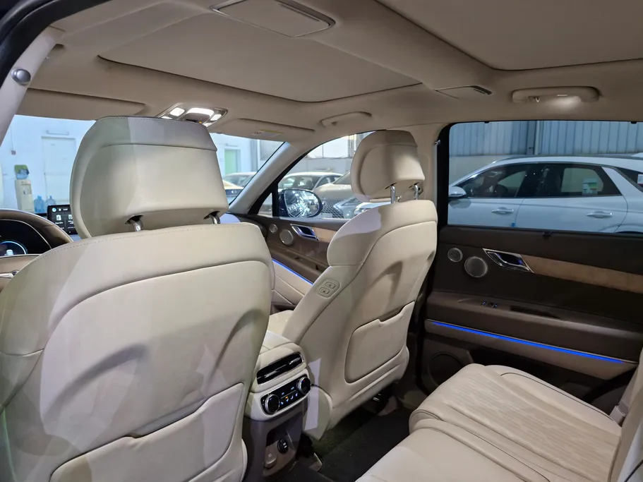 جينيسيس GV80 Premium 2023 