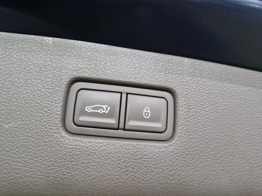 جينيسيس GV80 Premium 2023 