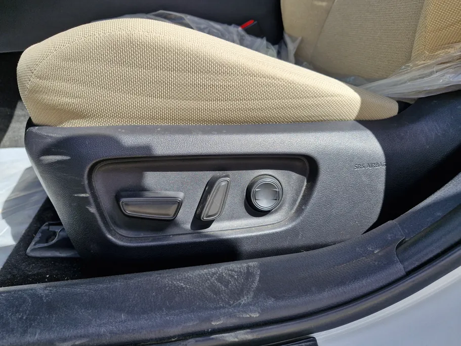 2025 Toyota Camry  LE 