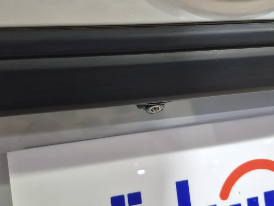 تويوتا يارس Y 2023 