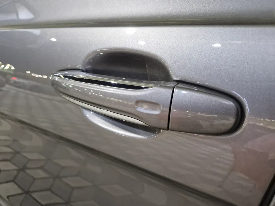 بنتلي بينتايجا  2022 