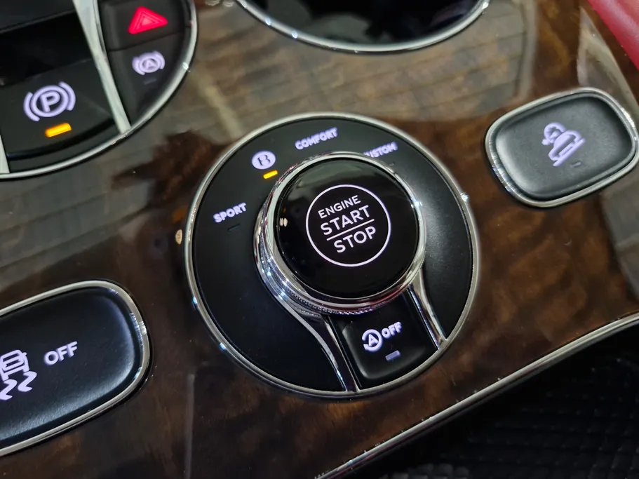 بنتلي بينتايجا  2022 