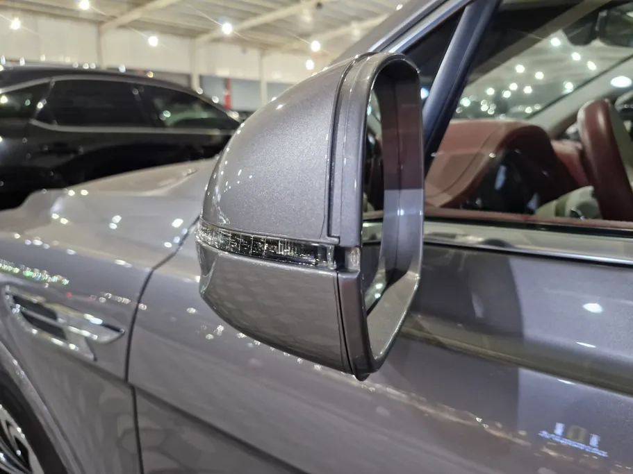 بنتلي بينتايجا  2022 