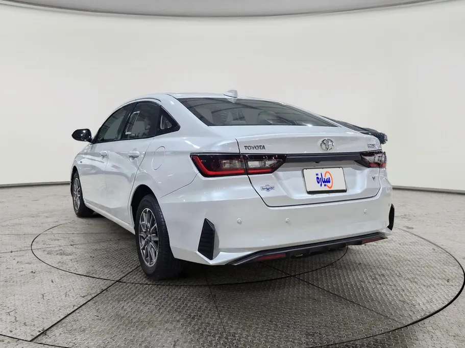 2023 Toyota Yaris  Y 