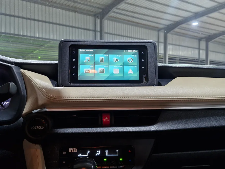 2023 Toyota Yaris  Y 