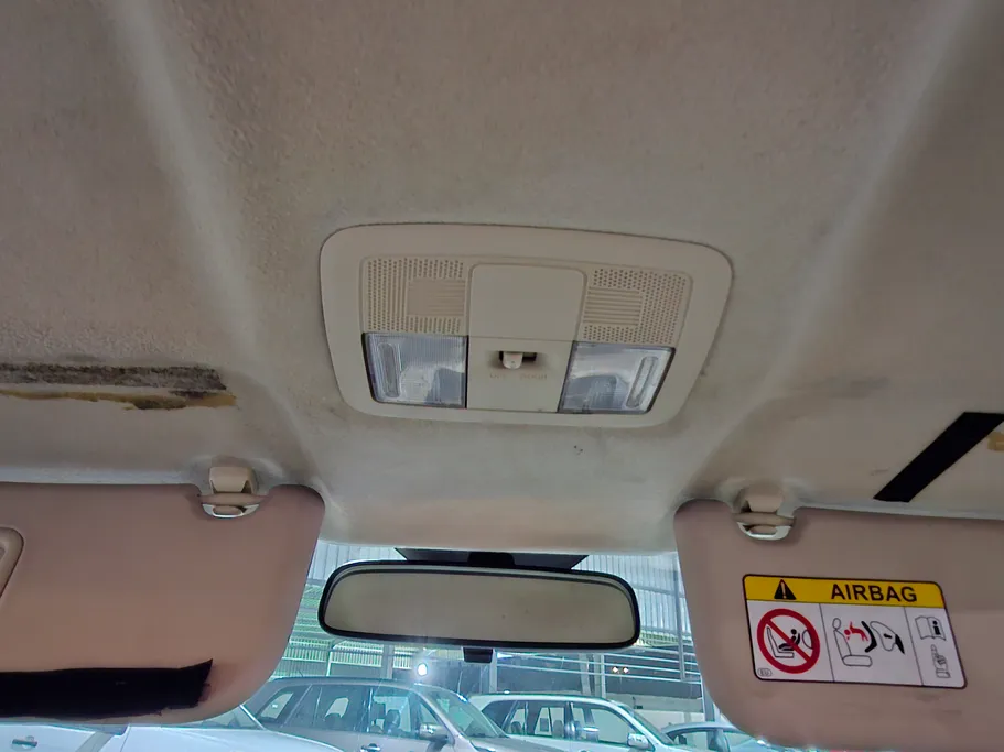 2023 Toyota Yaris  Y 