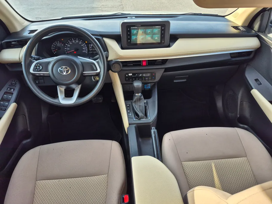 تويوتا يارس Y 2023 