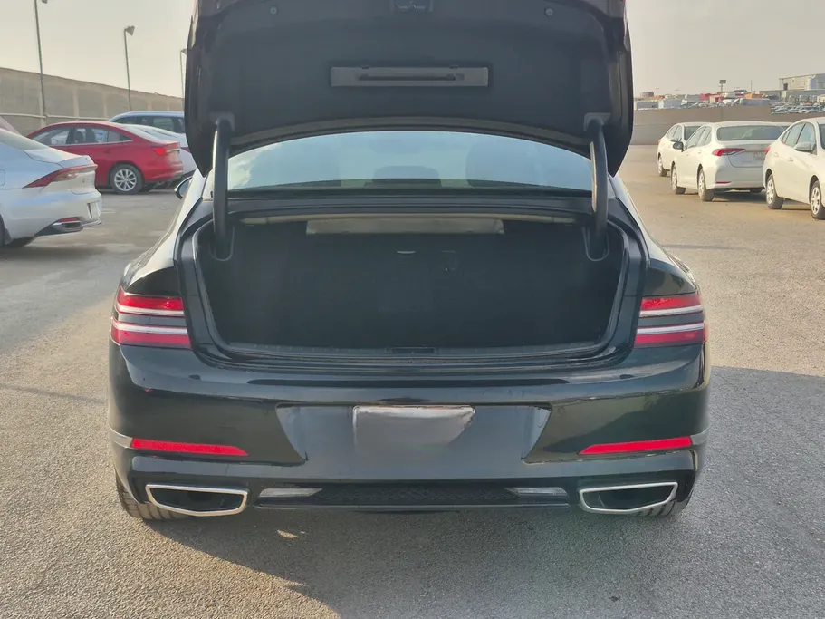 2024 Genesis G80 PRESTIGE 