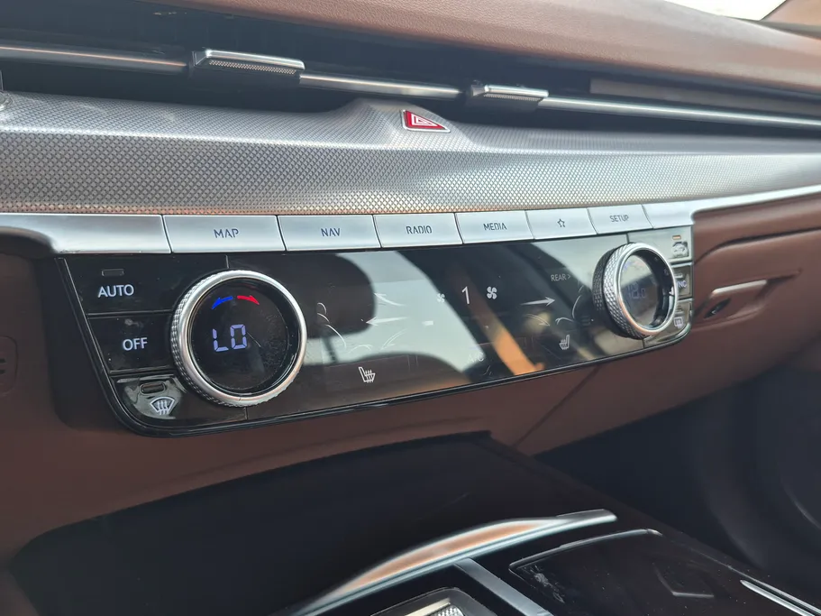 2024 Genesis G80 PRESTIGE 