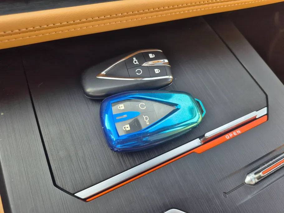 شانجان يوني كي Elite 2025 