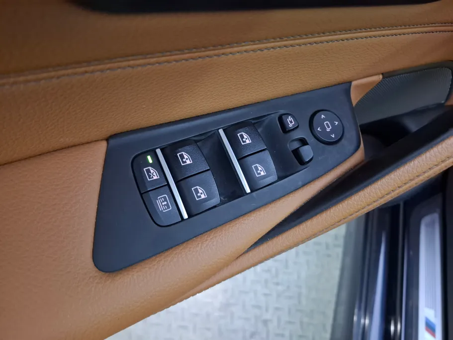 بي ام دبليو الفئة الخامسة 530i 2023 