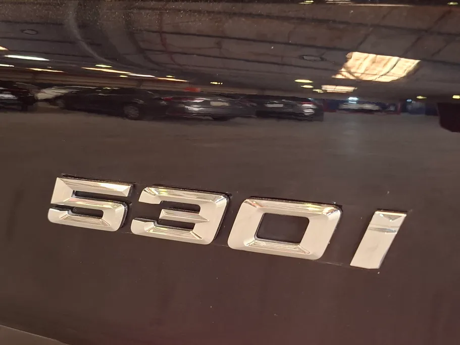 بي ام دبليو الفئة الخامسة 530i 2023 