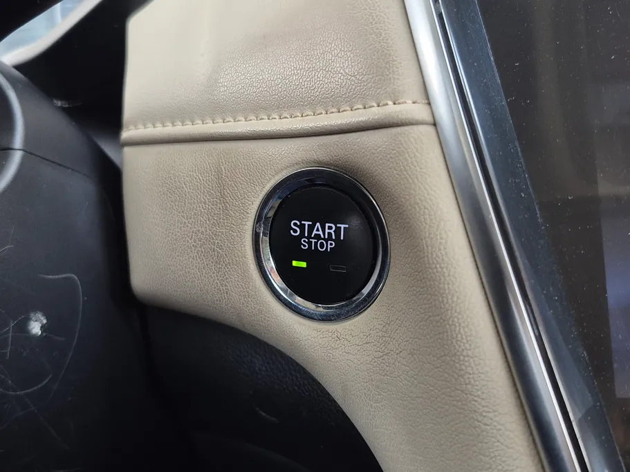 2023 ام جي 5 LUX 