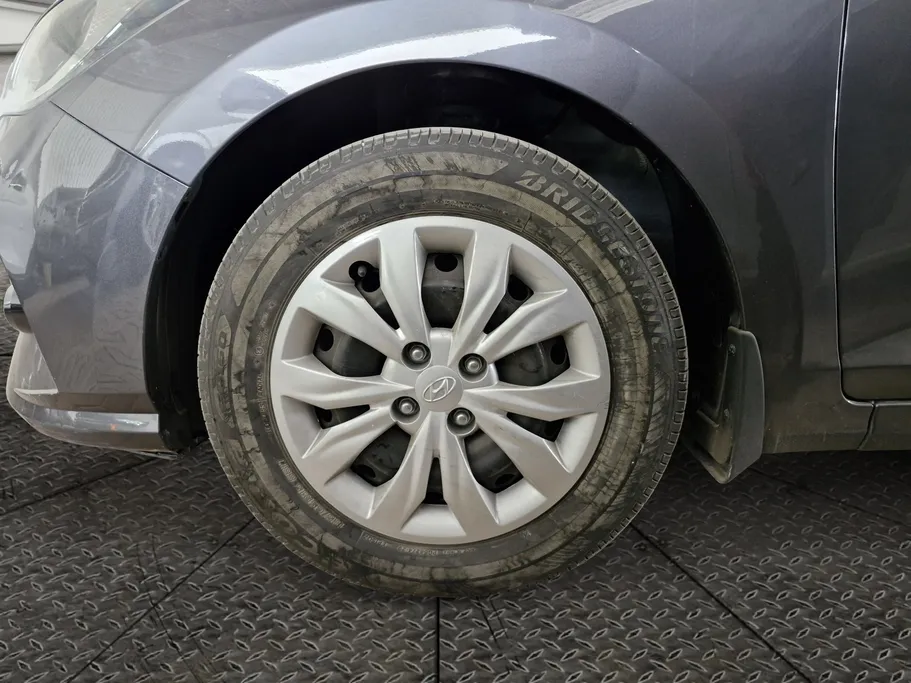 هيونداي اكسنت سمارت 2023 