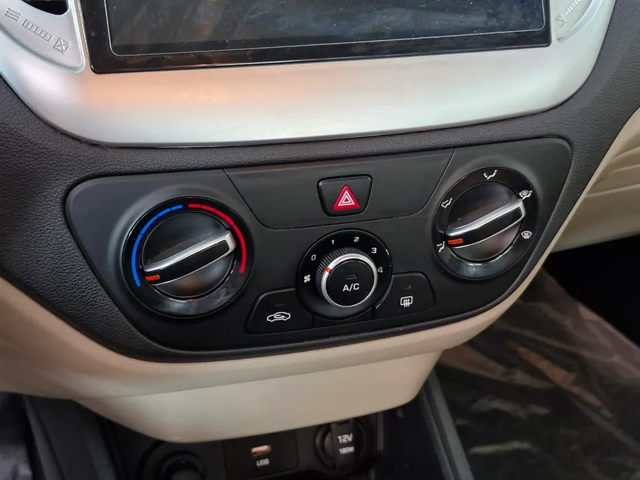 هيونداي اكسنت سمارت 2023 