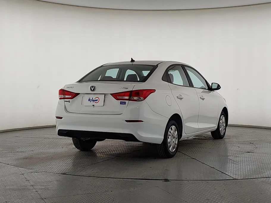 شانجان السفن Basic 2023 