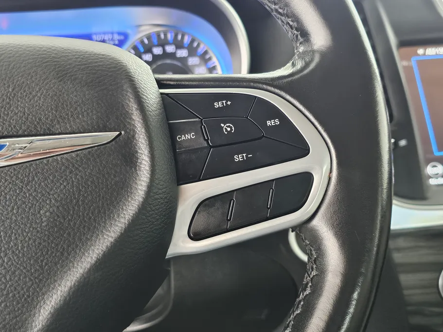 2021 Chrysler 300 LIMITED 