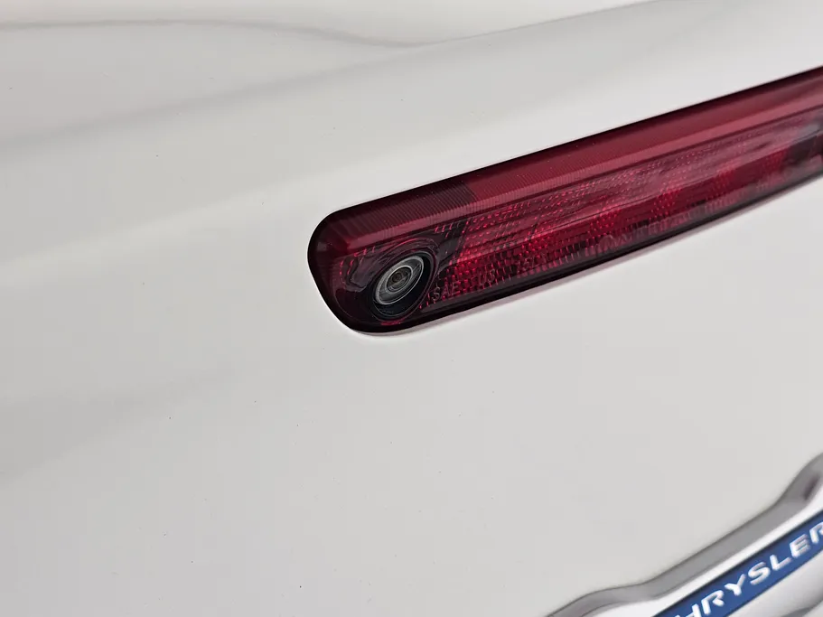 2021 Chrysler 300 LIMITED 