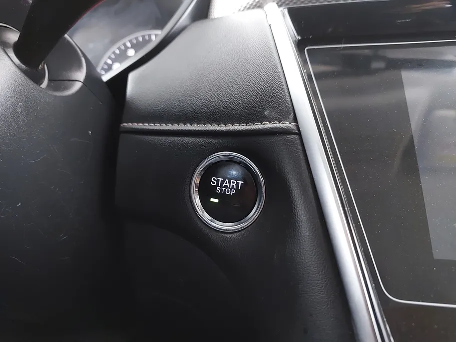 ام جي 5 COM 2022 