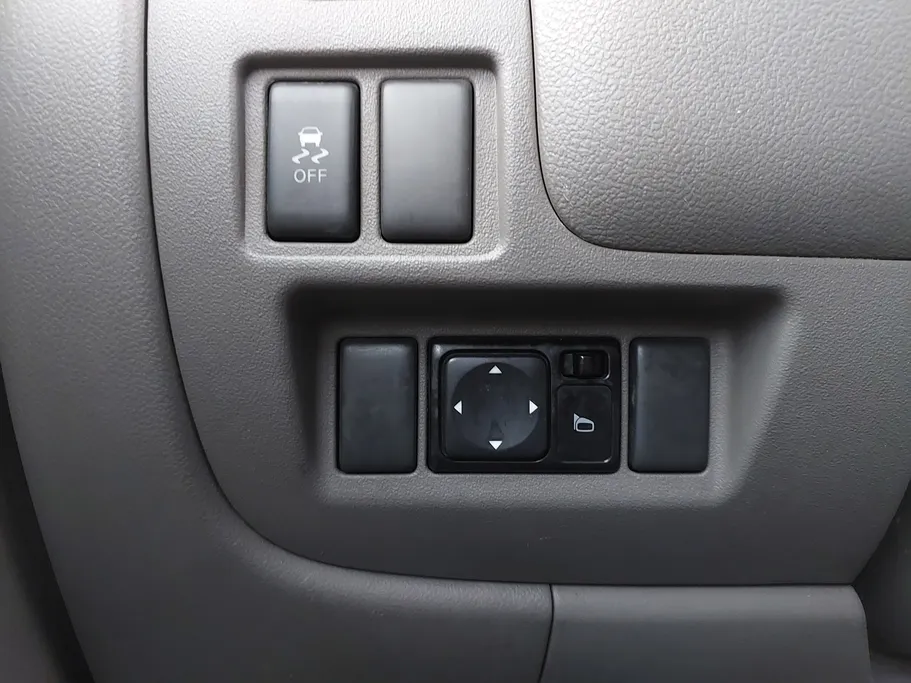 2022 Nissan Sunny Classic 