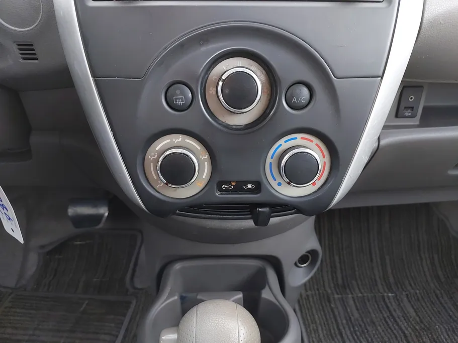 2022 Nissan Sunny Classic 