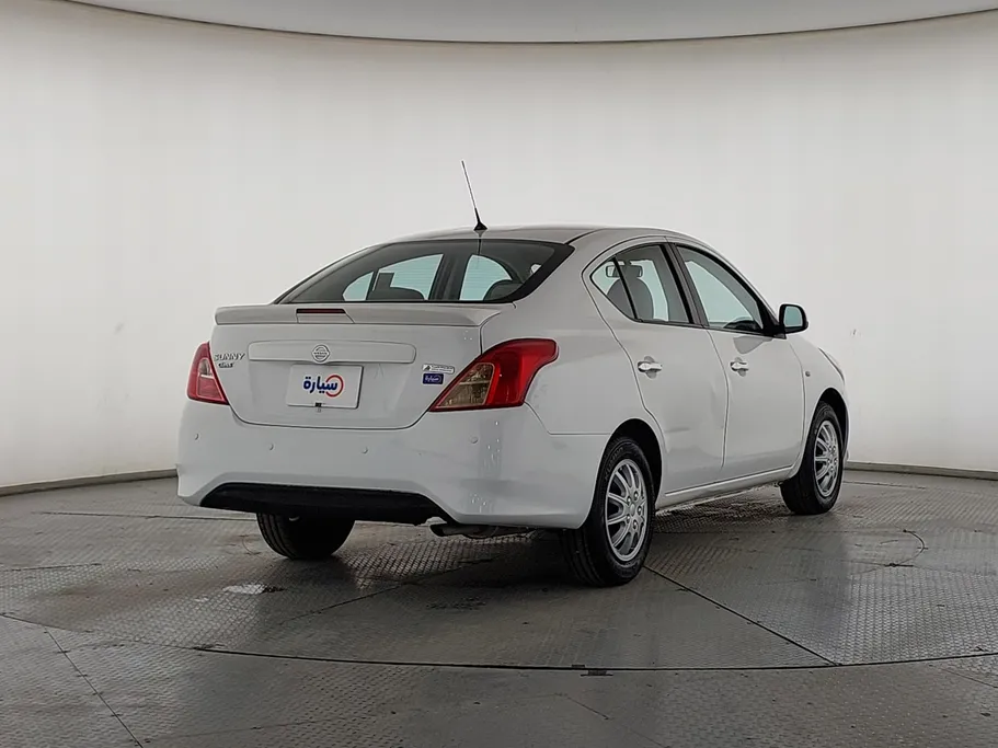 2022 Nissan Sunny Classic 