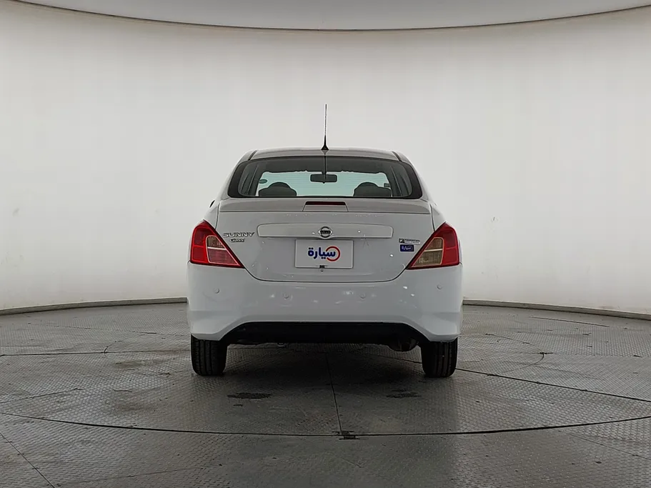 2022 Nissan Sunny Classic 