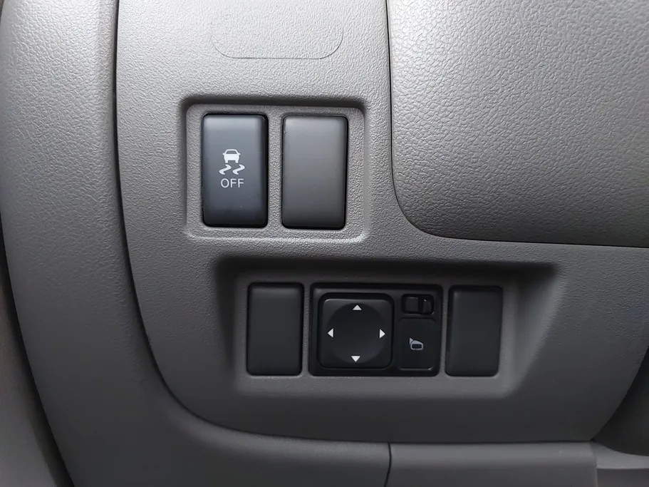 2023 Nissan Sunny Classic-comfort 